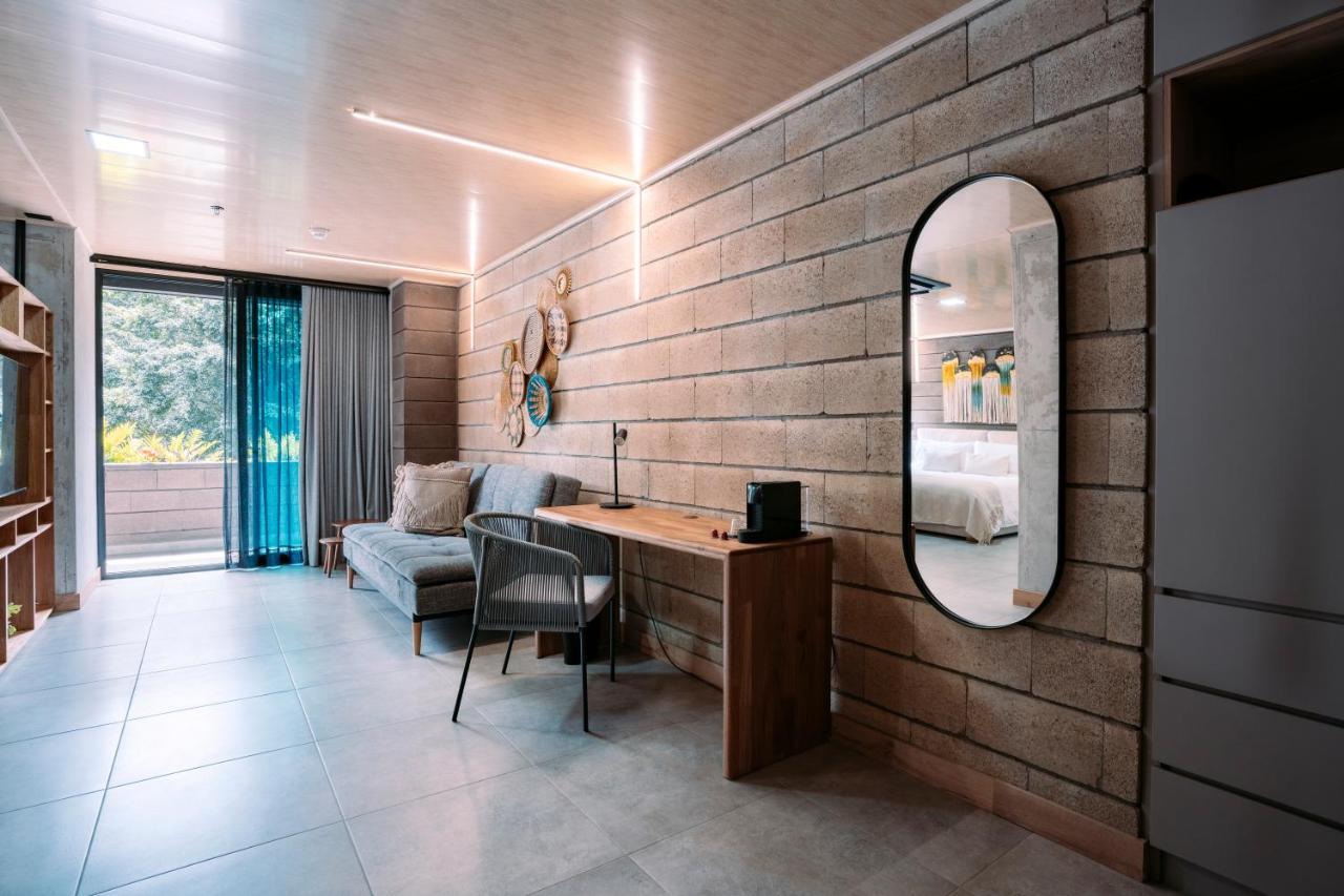 Hotel Living By Armoniko Medellín Eksteriør bilde