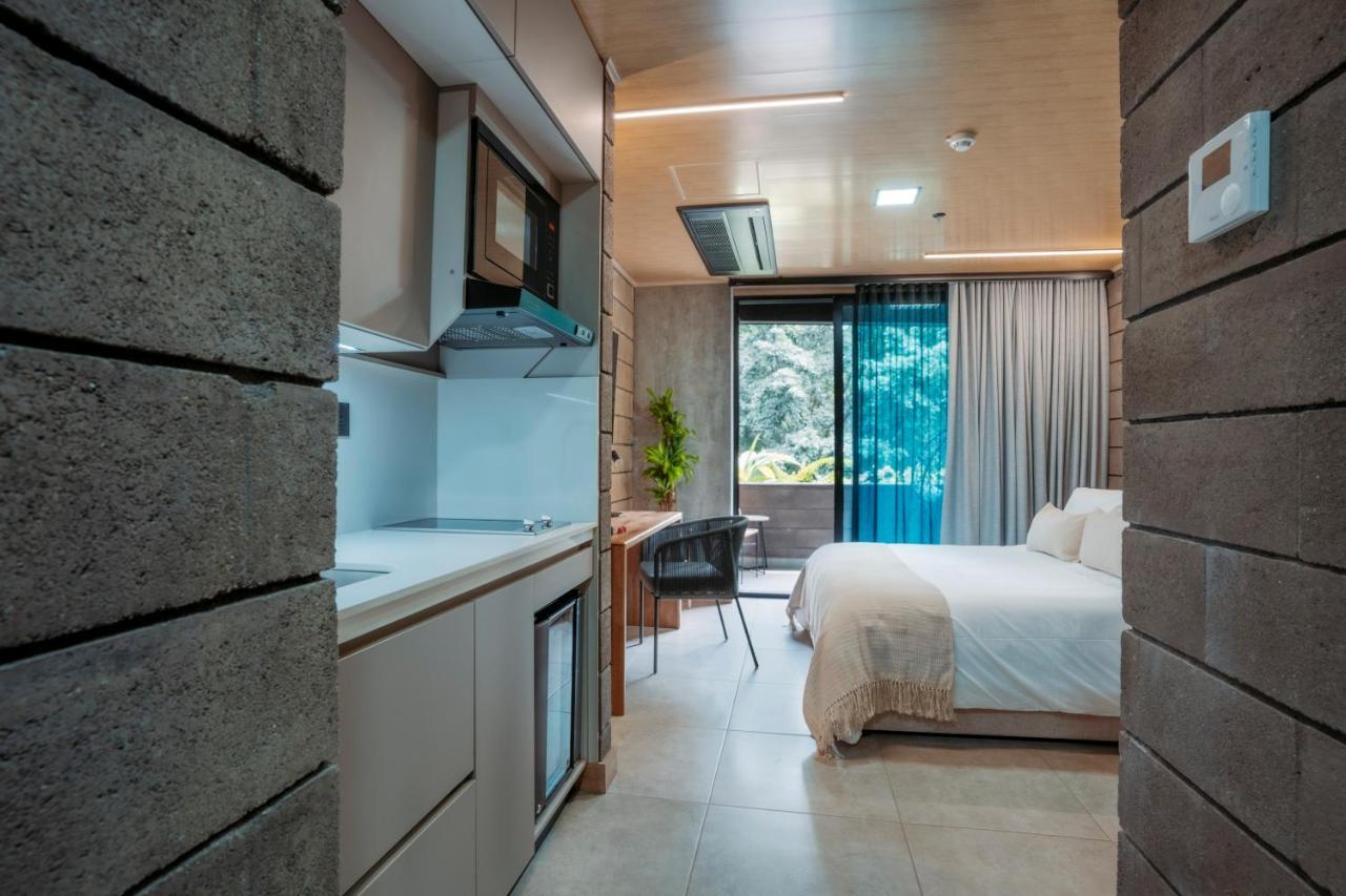 Hotel Living By Armoniko Medellín Eksteriør bilde